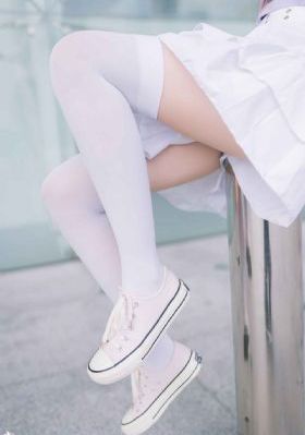 欧美高冷霸气女生头像_1080免费播放