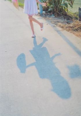 欧美学生街拍_剧情片动漫在线观看